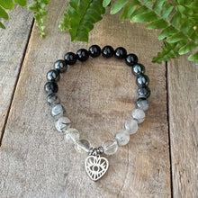 "Fearless Leader" rannekoru