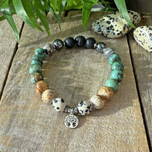 "Stormborn Warrior" rannekoru