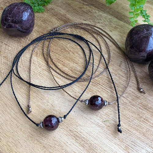 Choker Kaulakoru - Granaatti