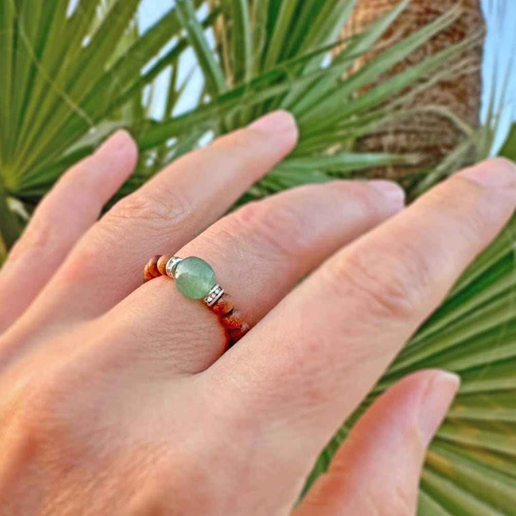 Sormus - Vihreä Aventuriini x Santelipuu